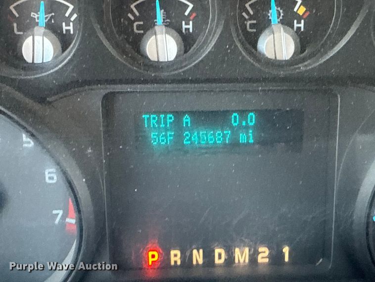 image for item EG1909 2011 Ford F350 Super Duty utility bed pickup truck