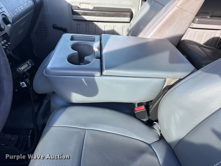 image for item EG1909 2011 Ford F350 Super Duty utility bed pickup truck