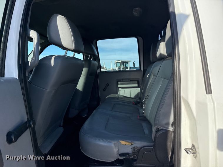 image for item EG1909 2011 Ford F350 Super Duty utility bed pickup truck