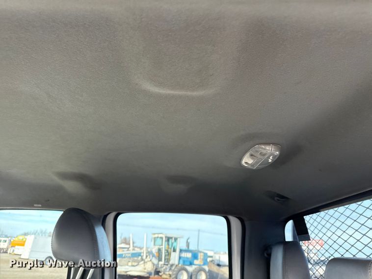 image for item EG1909 2011 Ford F350 Super Duty utility bed pickup truck