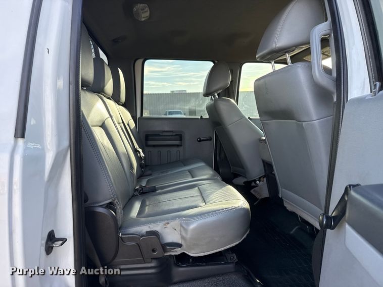 image for item EG1909 2011 Ford F350 Super Duty utility bed pickup truck