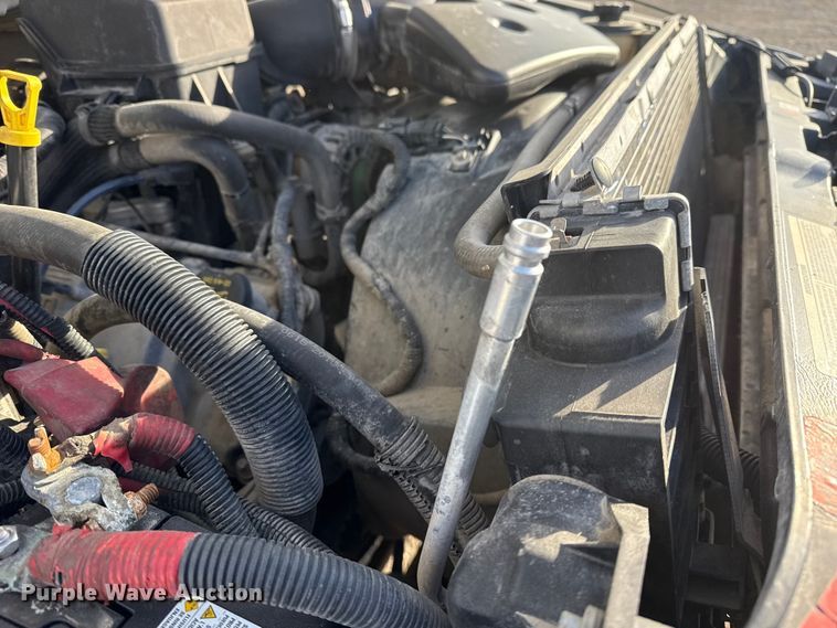 image for item EG1909 2011 Ford F350 Super Duty utility bed pickup truck