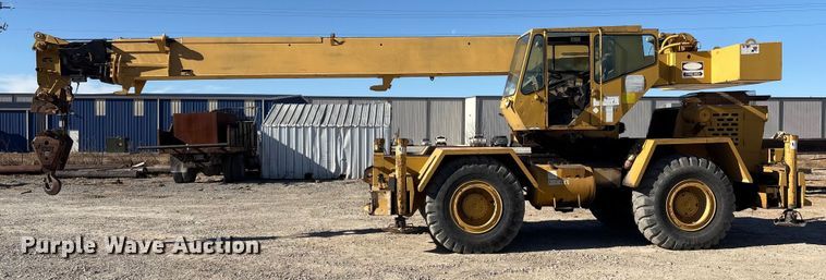 image for item EG8312 1989 Grove Manufacturing RT-528C crane