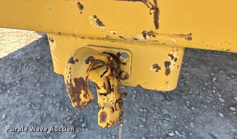 image for item EG8312 1989 Grove Manufacturing RT-528C crane