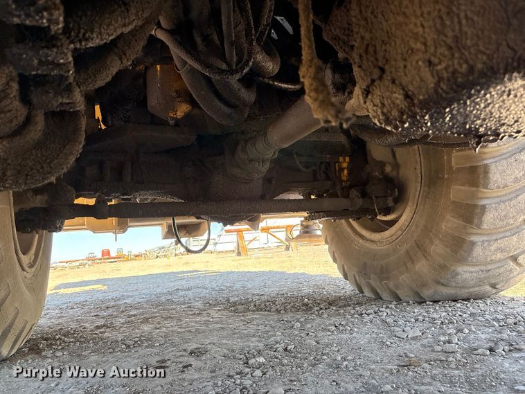 image for item EG8312 1989 Grove Manufacturing RT-528C crane