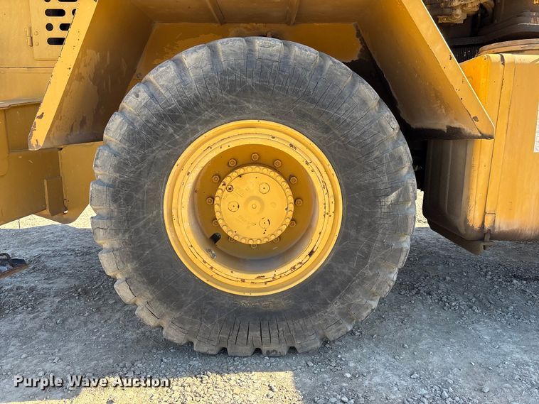 image for item EG8312 1989 Grove Manufacturing RT-528C crane