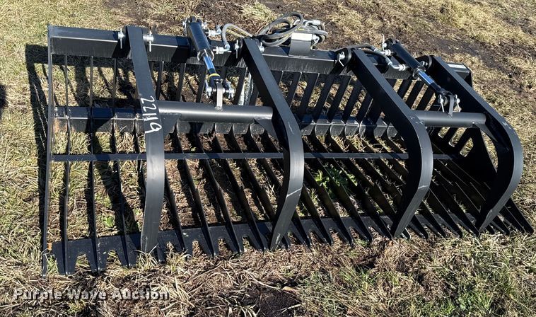 image for item EN0128 Pabreak skid steer rock grapple bucket