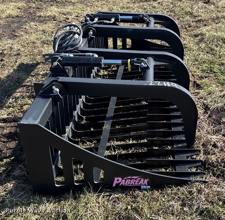 image for item EN0128 Pabreak skid steer rock grapple bucket