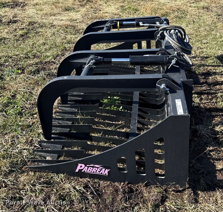 image for item EN0128 Pabreak skid steer rock grapple bucket