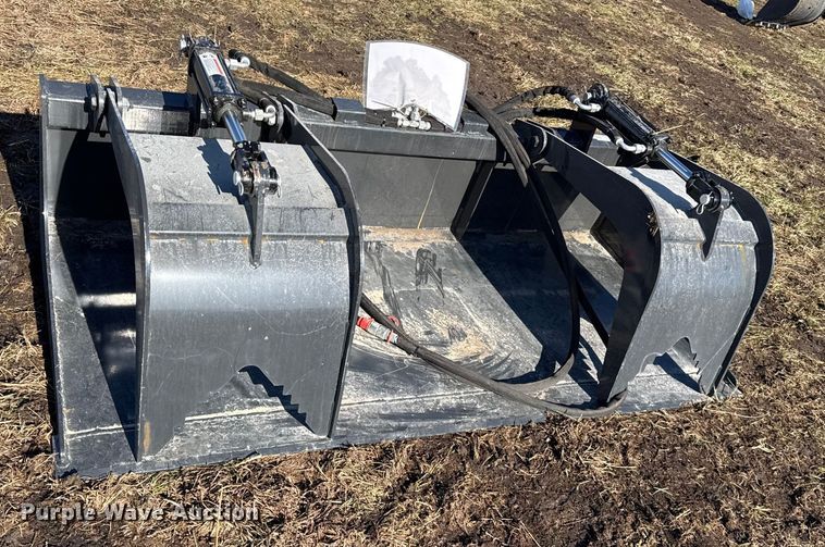 image for item EN0131 2025 Wolverine GB-11-72W skid steer grapple bucket