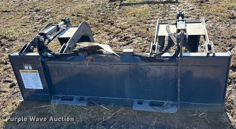 image for item EN0131 2025 Wolverine GB-11-72W skid steer grapple bucket