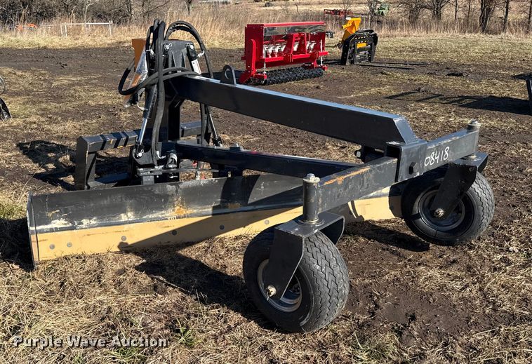 image for item EN0133 Landhonor skid steer grader