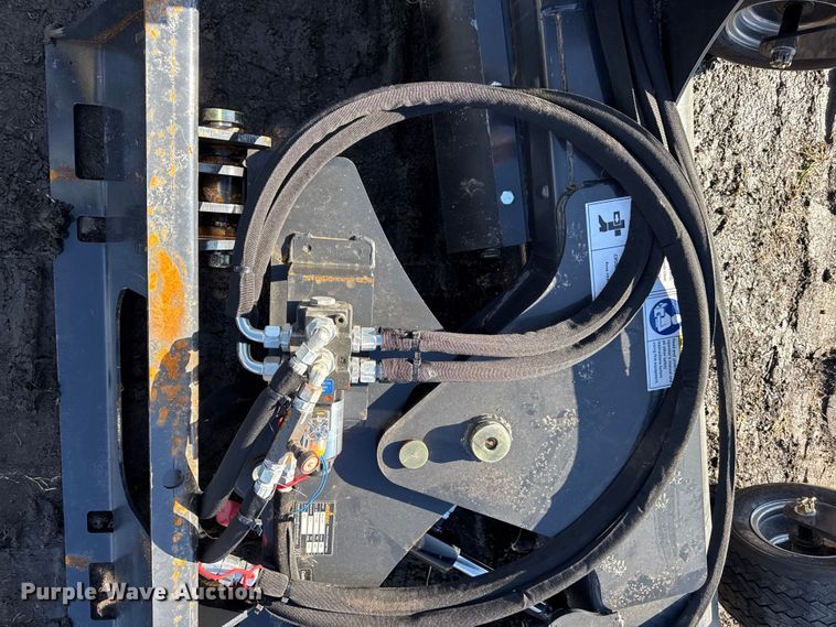 image for item EN0137 2025 Landonor PR-12-72W skid steer landscape rake