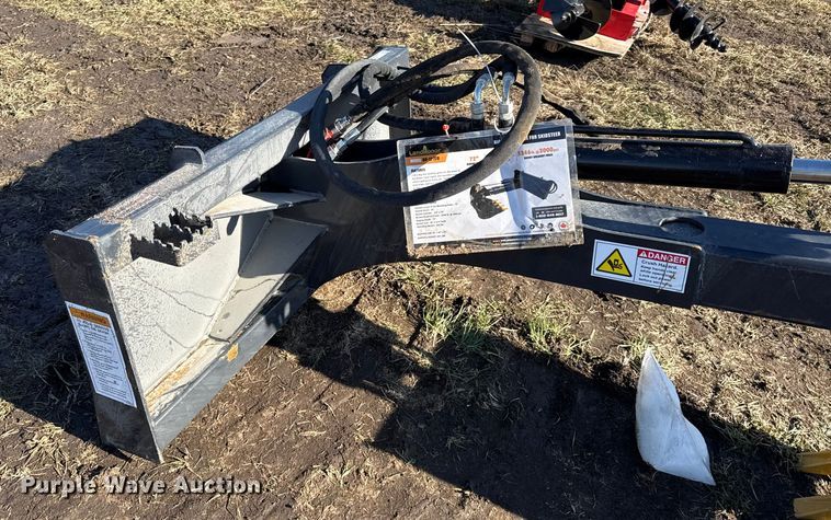 image for item EN0138 LandHonor BH-12-72D skid steer backhoe