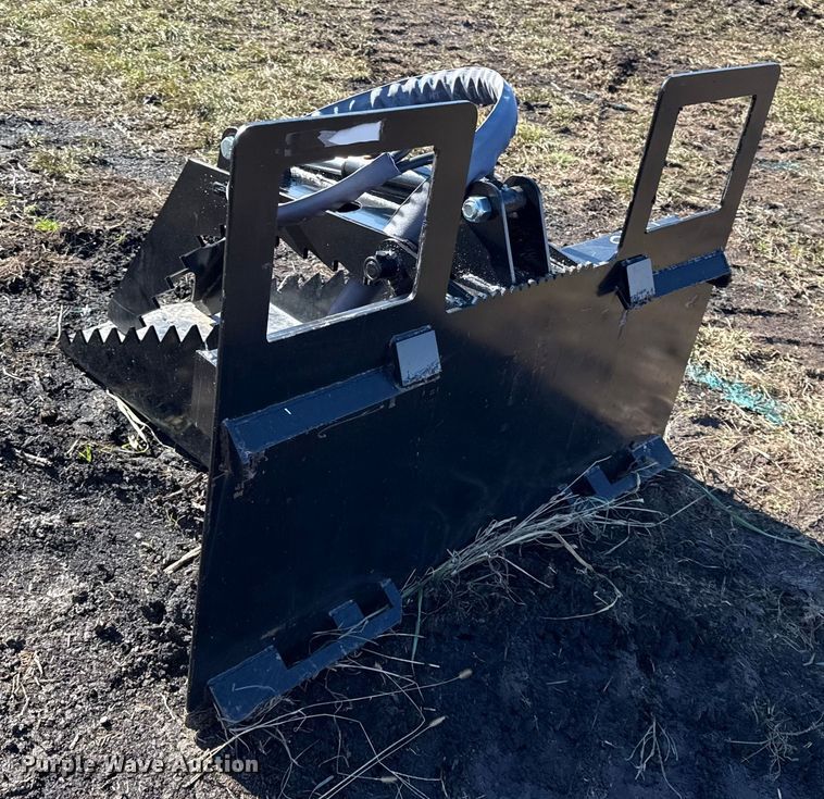 image for item EN0140 Skid steer stump bucket