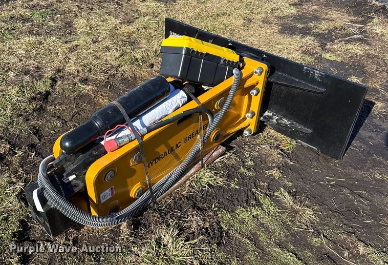 image for item EN0141 2025 Wolverine CB-11-750F skid steer breaker