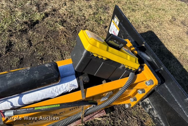 image for item EN0141 2025 Wolverine CB-11-750F skid steer breaker