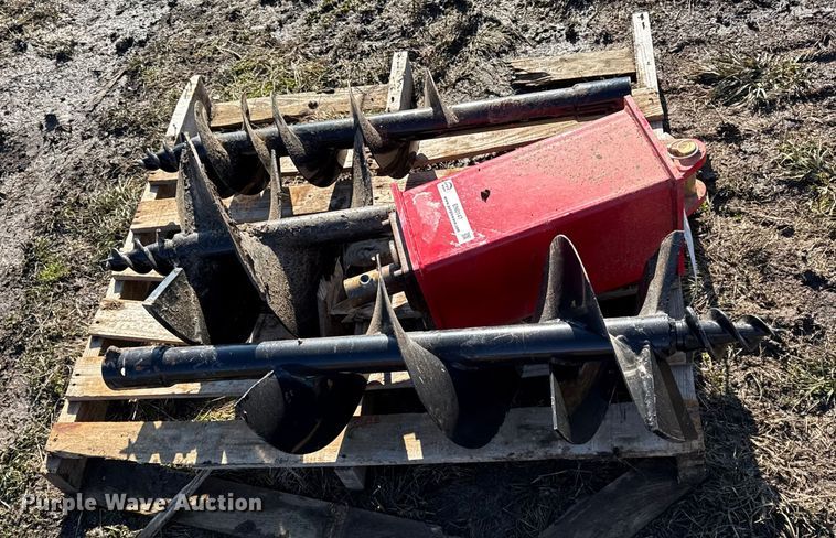 image for item EN0147 Skid steer auger