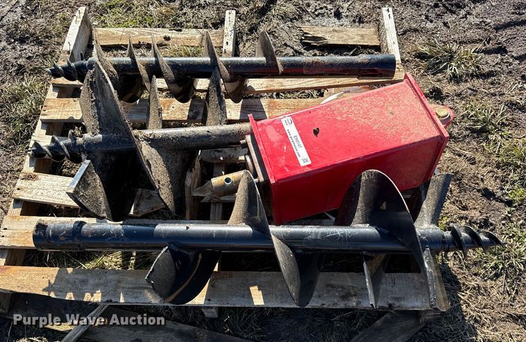 image for item EN0147 Skid steer auger