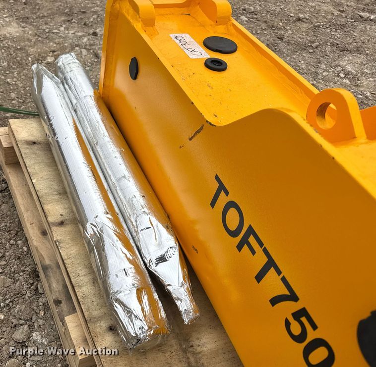 image for item EN0771 2025 Toft TOFT750 breaker