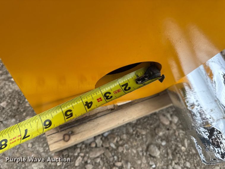 image for item EN0771 2025 Toft TOFT750 breaker