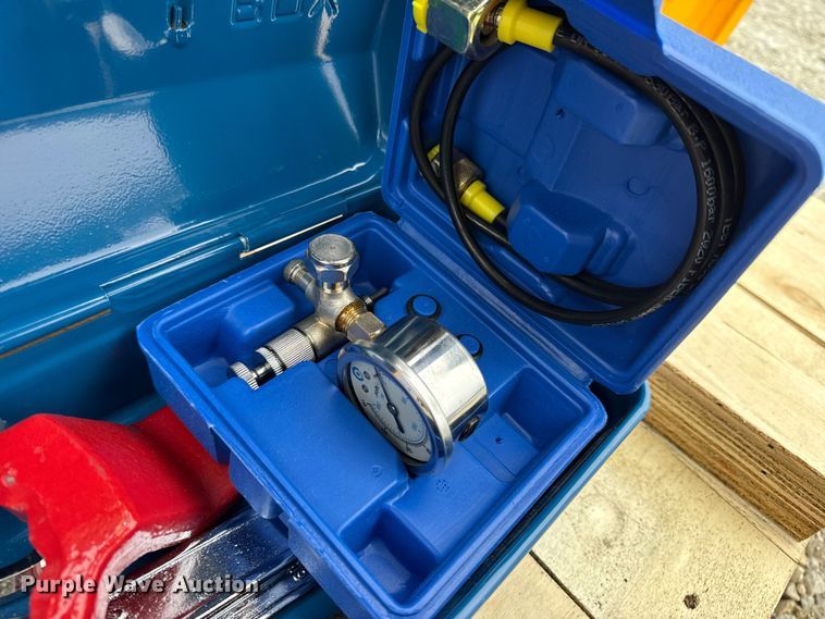 image for item EN0773 2025 Toft TOFT1000 breaker