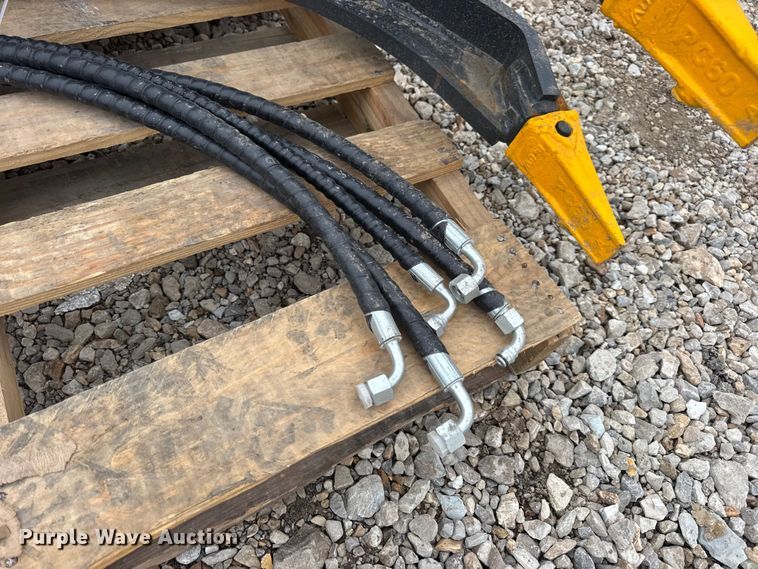 image for item EN0777 2025 Toft TOFT04G excavator grapple