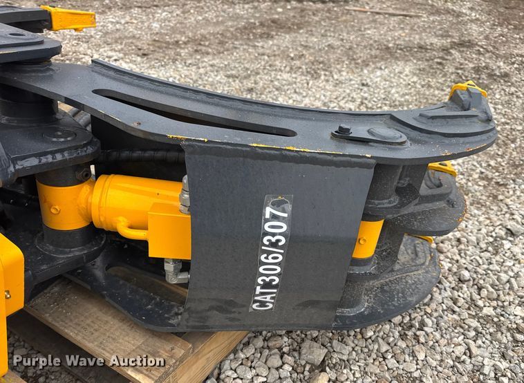 image for item EN0777 2025 Toft TOFT04G excavator grapple