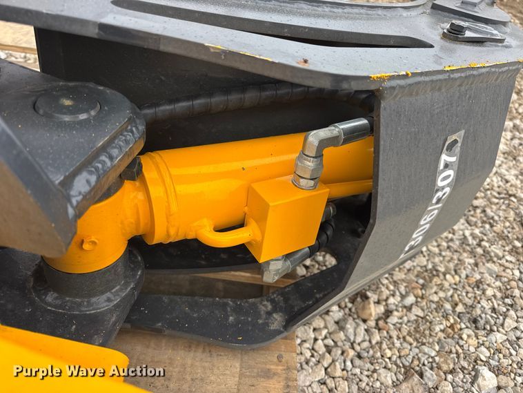 image for item EN0777 2025 Toft TOFT04G excavator grapple