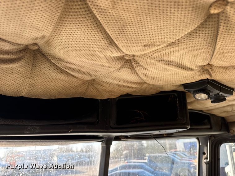 image for item EN0792 1993 Freightliner FLD dump truck