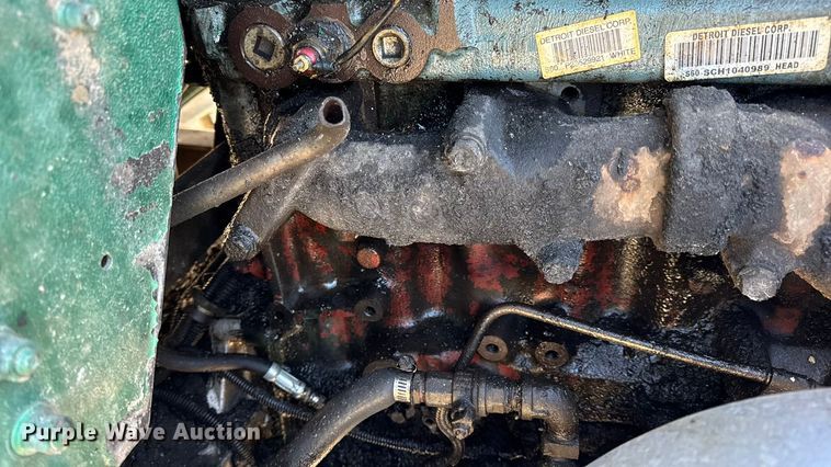 image for item EN0792 1993 Freightliner FLD dump truck