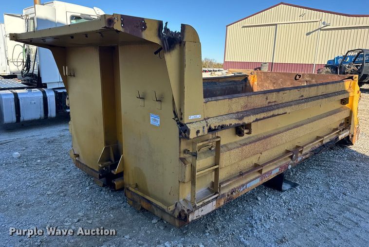 image for item EN0793 Dump bed