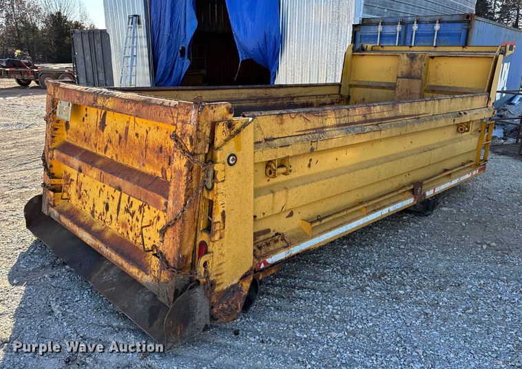 image for item EN0793 Dump bed