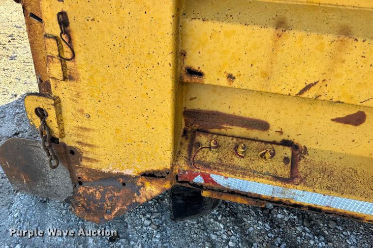 image for item EN0793 Dump bed