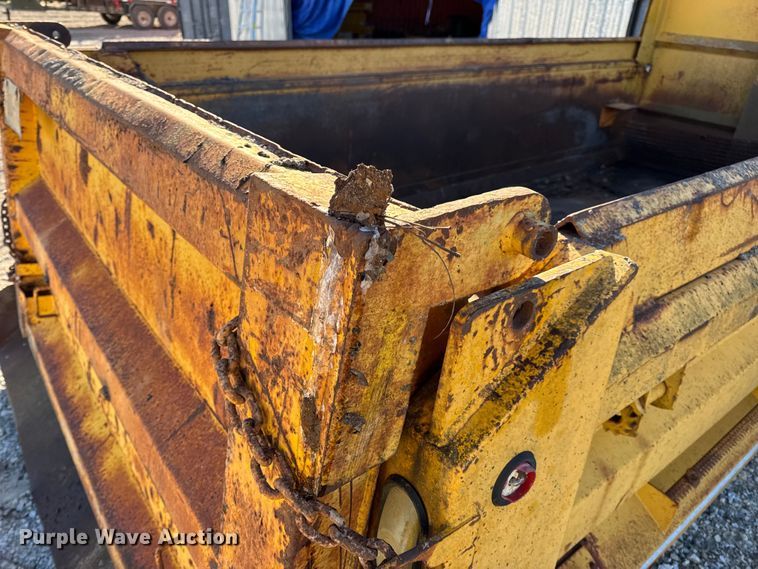 image for item EN0793 Dump bed