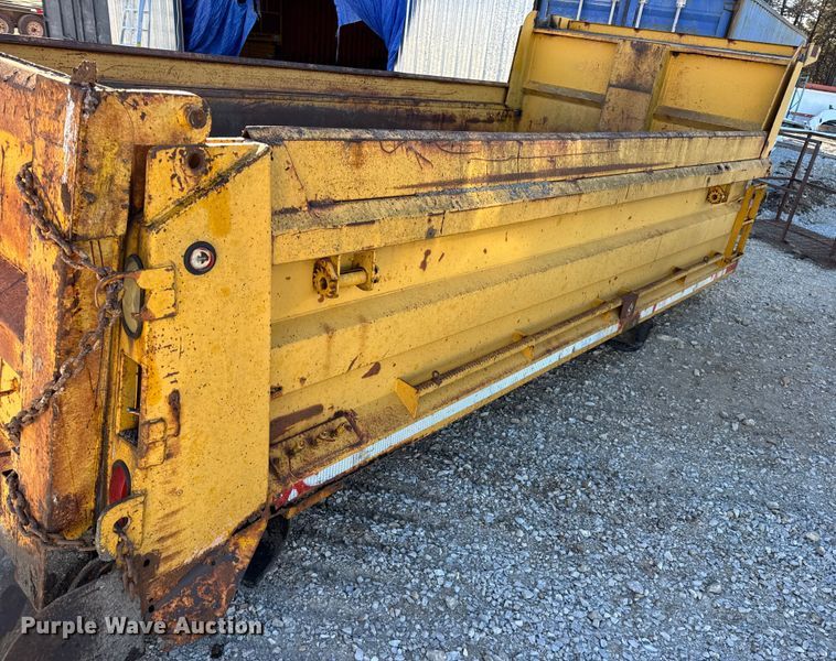 image for item EN0793 Dump bed