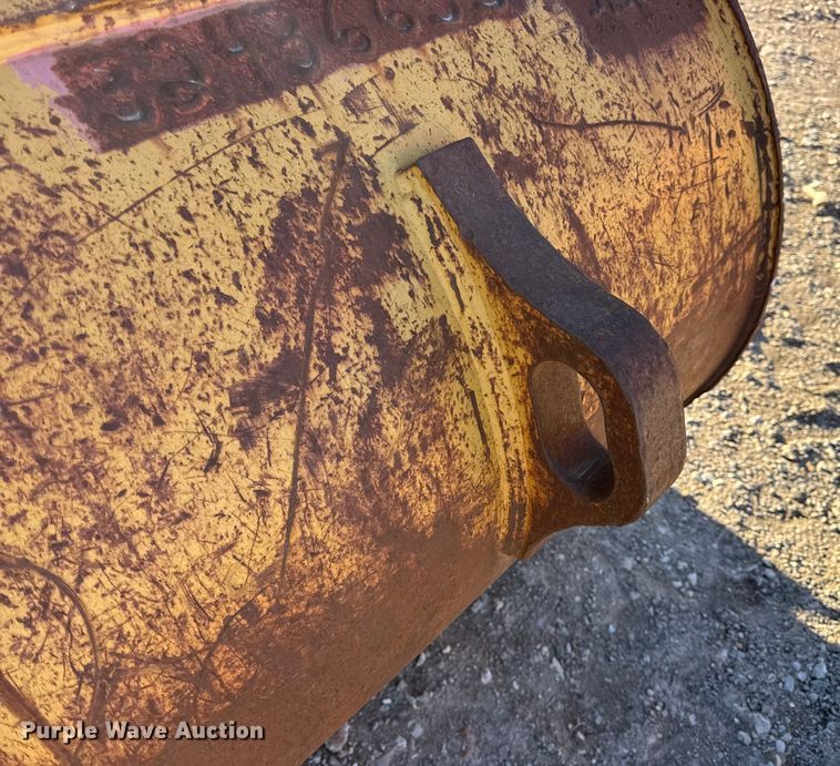 image for item EN0794 Caterpillar 36