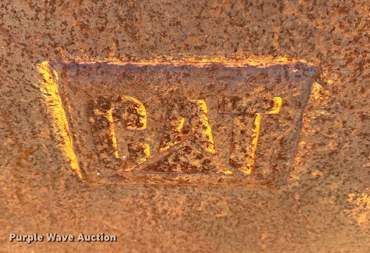 image for item EN0794 Caterpillar 36