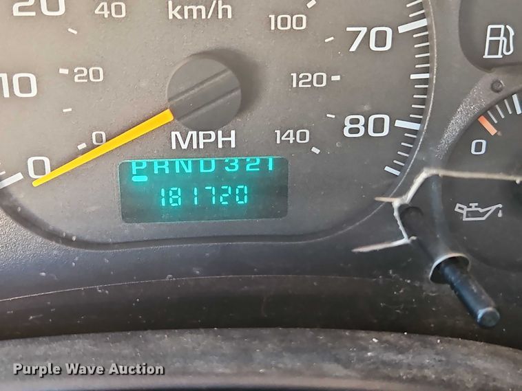 image for item EO4904 2003 Chevrolet C5 utility / service truck