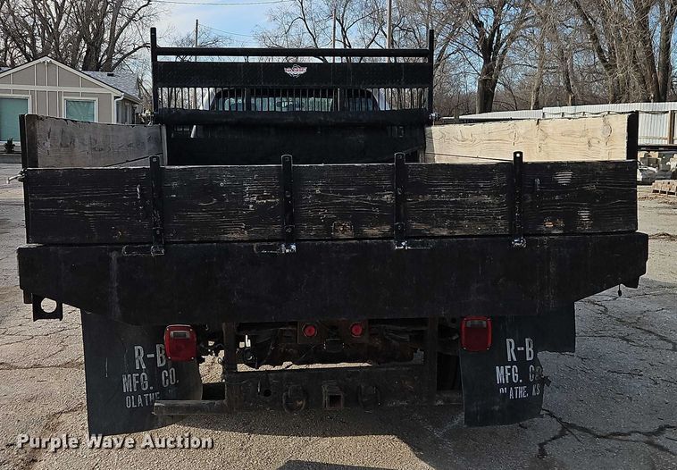image for item EO4906 2011 Ford F550 dump flatbed truck