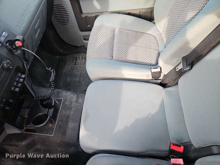 image for item EO4906 2011 Ford F550 dump flatbed truck