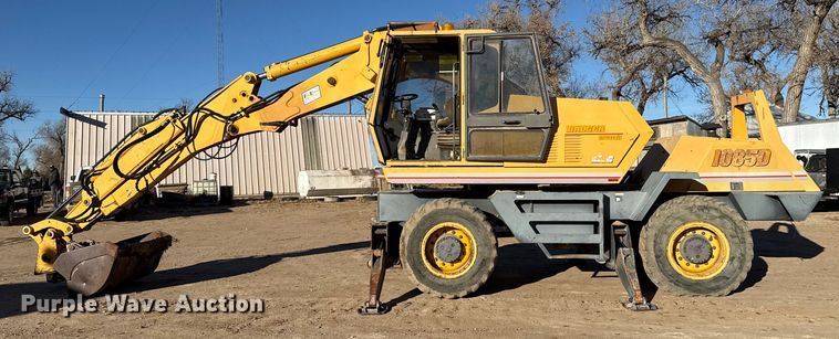 image for item EP2719 1999 Badger 1085D wheeled excavator