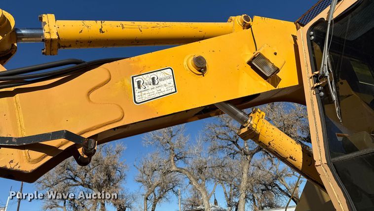 image for item EP2719 1999 Badger 1085D wheeled excavator