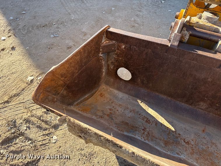 image for item EP2719 1999 Badger 1085D wheeled excavator