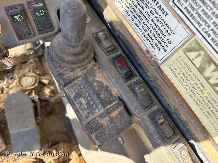 image for item EP2719 1999 Badger 1085D wheeled excavator