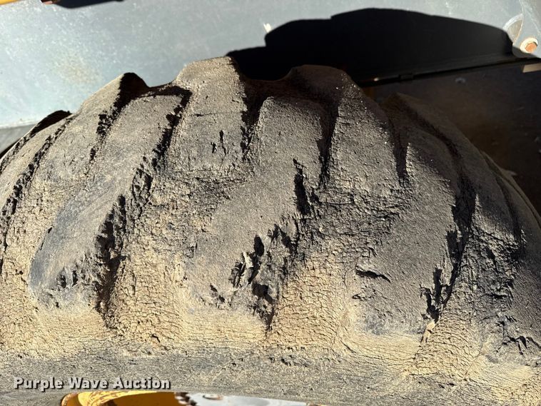 image for item EP2719 1999 Badger 1085D wheeled excavator