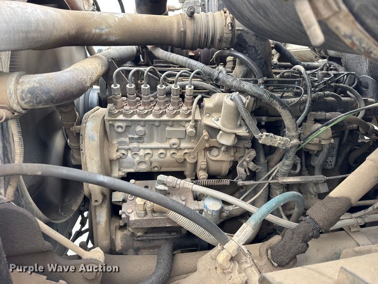 image for item ER0333 1998 Ford LT8513 dump truck