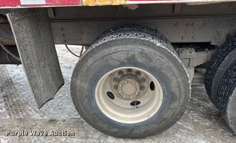 image for item ER0333 1998 Ford LT8513 dump truck