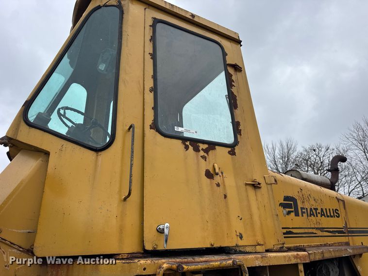 image for item ER0335 1969 Fiat-Allis 645 wheel loader