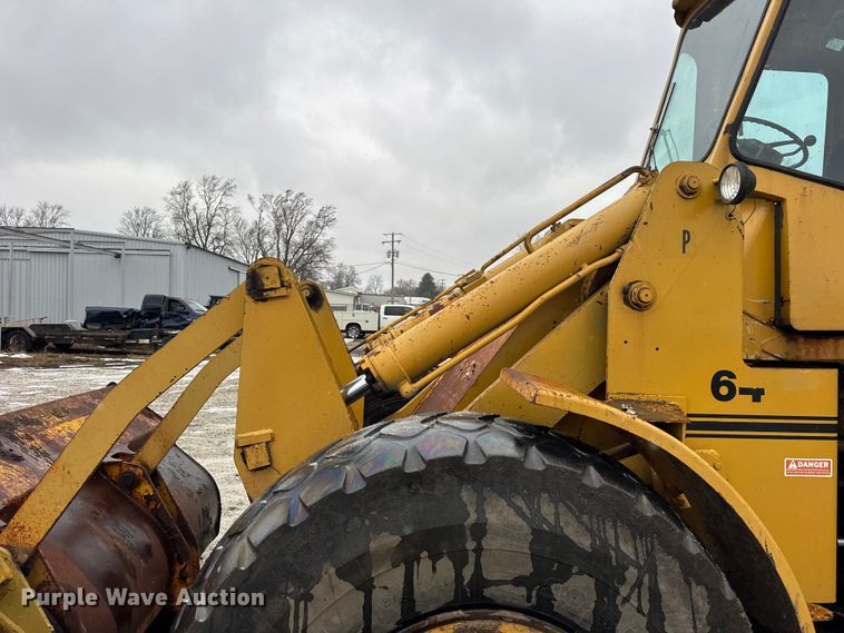 image for item ER0335 1969 Fiat-Allis 645 wheel loader